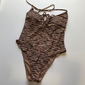 Abercrombie & Fitch One Piece Swimsuit